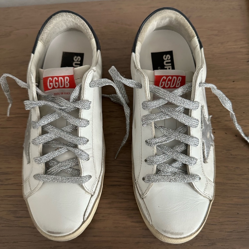 Golden goose superstars. In gently used condition. Size 37 or a 7 for me.